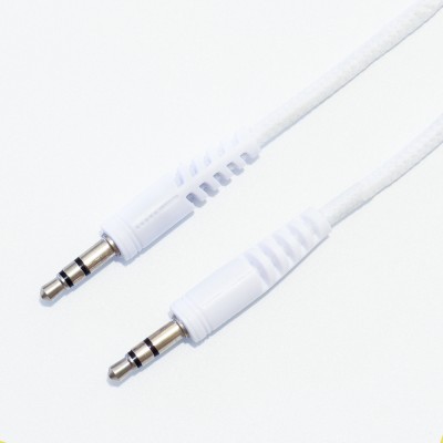 Купить ᐈ Кривой Рог ᐈ Низкая цена ᐈ Кабель Xqisit Audio Cable 3.5 мм - 3.5 мм (M/M), 1.2 м, White (4029948026954)